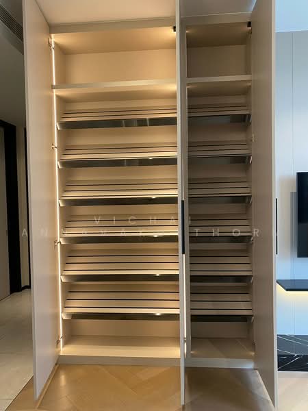 The Reserve 61 Hideaway, Bangkok, 92 Sukhumvit 61, Khlong Tan Nua, Watthana, Bangkok, 2 Bedrooms, 77 sqm, Condo For Rent, by Vichai Annavakulthorn, 500470638 - DDproperty.com