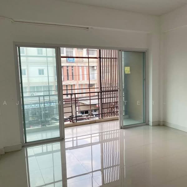 Merito Phetkasem 63, Bangkok, Soi Inthapat, Bang Kae Nua, Bang Khae, Bangkok, 3 Bedrooms, 203 sqm, Townhouse For Sale, by AJHOMECENTER-คุณณิช, 500470652 - DDproperty.com