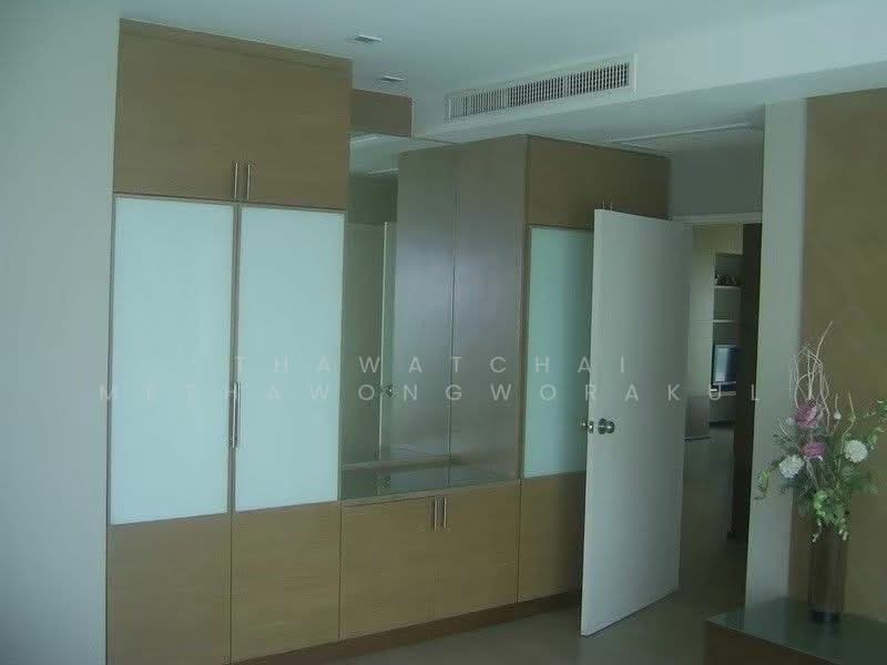 Noble Remix, Bangkok, 772 Soi Sukhumvit 36, Sukhumvit Road, Khong Tan, Khlong Toei, Bangkok, 2 Bedrooms, 98 sqm, Condo For Rent, by Thawatchai Methawongworakul, 500470666 - DDproperty.com