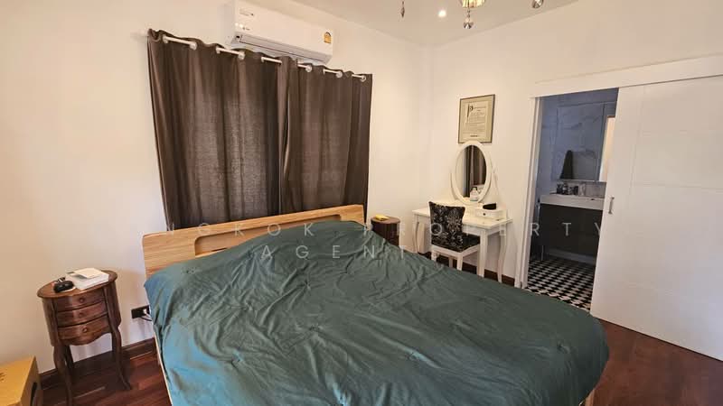 House with big garden in Onnut, Bangkok, Bang Chak, Phra Khanong, Bangkok, 5 Bedrooms, 700 sqm, Single Detached House For Rent, by BANGKOK PROPERTY AGENTS, 500470671 - DDproperty.com