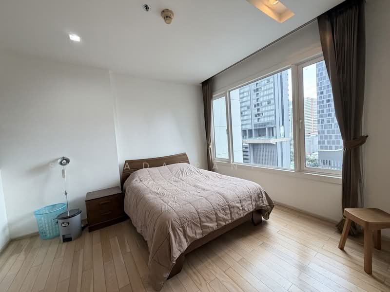 Siri At Sukhumvit, Bangkok, 902 Sukhumvit Road, Phra Kanong, Khlong Toei, Bangkok, 1 Bedroom, 52 sqm, Condo For Rent, by Suchada Panyarem, 500470676 - DDproperty.com