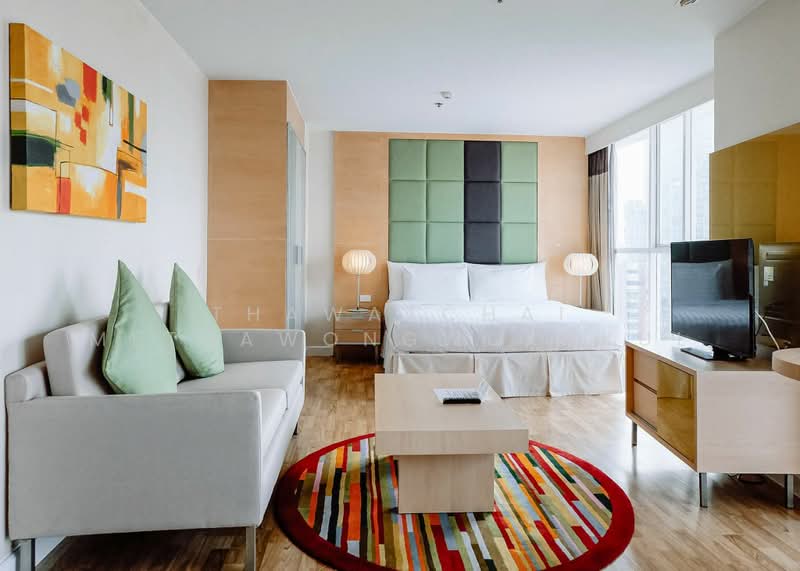 Urbana Langsuan, Bangkok, 55 Langsuan Road, Lumphini, Pathum Wan, Bangkok, 1 Bedroom, 45 sqm, Apartment For Rent, by Thawatchai Methawongworakul, 500470683 - DDproperty.com