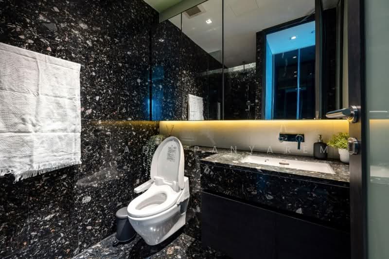 BEATNIQ Sukhumvit 32, Bangkok, Soi Sukhumvit 32, Sukhumvit Road, Khong Tan, Khlong Toei, Bangkok, 1 Bedroom, 43 sqm, Condo For Rent, by Suchada Panyarem, 500470711 - DDproperty.com