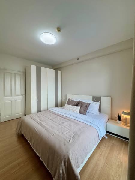 Supalai Park Ekkamai-Thonglor, Bangkok, Petchaburi Road, Bang Kapi, Huai Khwang, Bangkok, 2 Bedrooms, 82 sqm, Condo For Rent, by Agentbkk, 500470716 - DDproperty.com