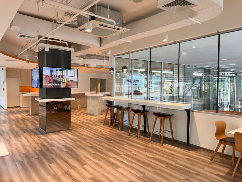 space for rent Sathorn Silom Bangrak, Bangkok, Silom, Bang Rak, Bangkok, , 105 sqm, Retail Space For Rent, by Sumitara Sampattavanija, 500470718 - DDproperty.com