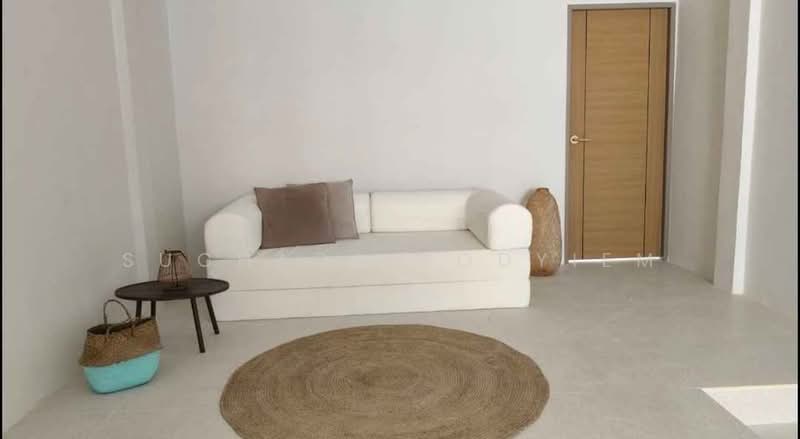 4-BR Townhouse, Bangkok, Bang Chak, Phra Khanong, Bangkok, 4 Bedrooms, 200 sqm, Townhouse For Sale, by Suchada Yodyiem, 500470720 - DDproperty.com