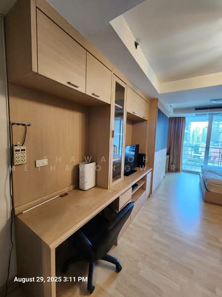 The Rajdamri, Bangkok, Ratchadamri Road, Lumphini, Pathum Wan, Bangkok, 1 Bedroom, 45 sqm, Condo For Rent, by Thawatchai Methawongworakul, 500470740 - DDproperty.com