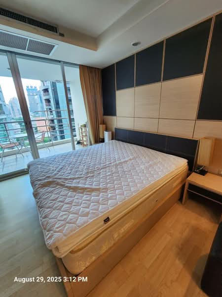 The Rajdamri, Bangkok, Ratchadamri Road, Lumphini, Pathum Wan, Bangkok, 1 Bedroom, 45 sqm, Condo For Rent, by Thawatchai Methawongworakul, 500470740 - DDproperty.com