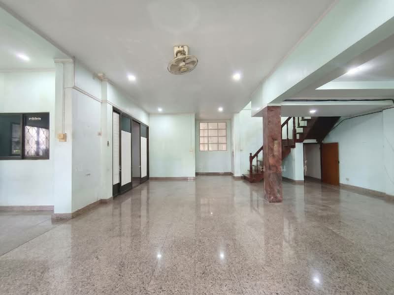 หมู่บ้าน เพชรเกษม 3, Bangkok, Bang Kae Nua, Bang Khae, Bangkok, 5 Bedrooms, 180 sqm, Single Detached House For Sale, by ณัฐยา ศิริฐานนท์, 500470759 - DDproperty.com