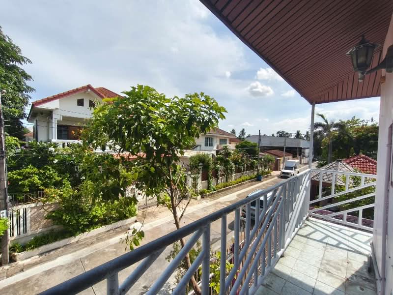 หมู่บ้าน เพชรเกษม 3, Bangkok, Bang Kae Nua, Bang Khae, Bangkok, 5 Bedrooms, 180 sqm, Single Detached House For Sale, by ณัฐยา ศิริฐานนท์, 500470759 - DDproperty.com