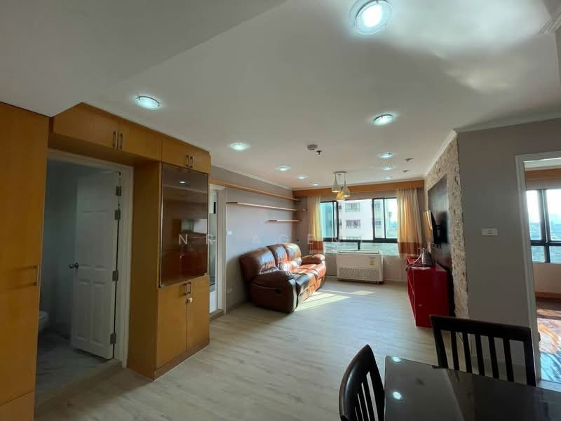 Lumpini Ville Phahol-Suthisarn, Bangkok, 23 Inthamara 2 Alley, Samsen Nai, Phaya Thai, Bangkok, 2 Bedrooms, 69 sqm, Condo For Sale, by NR AGENT, 500470769 - DDproperty.com