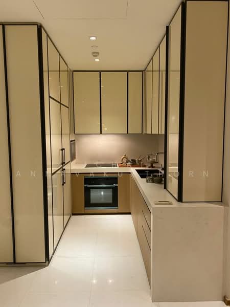 BEATNIQ Sukhumvit 32, Bangkok, Soi Sukhumvit 32, Sukhumvit Road, Khong Tan, Khlong Toei, Bangkok, 2 Bedrooms, 83 sqm, Condo For Rent, by Vichai Annavakulthorn, 500470773 - DDproperty.com