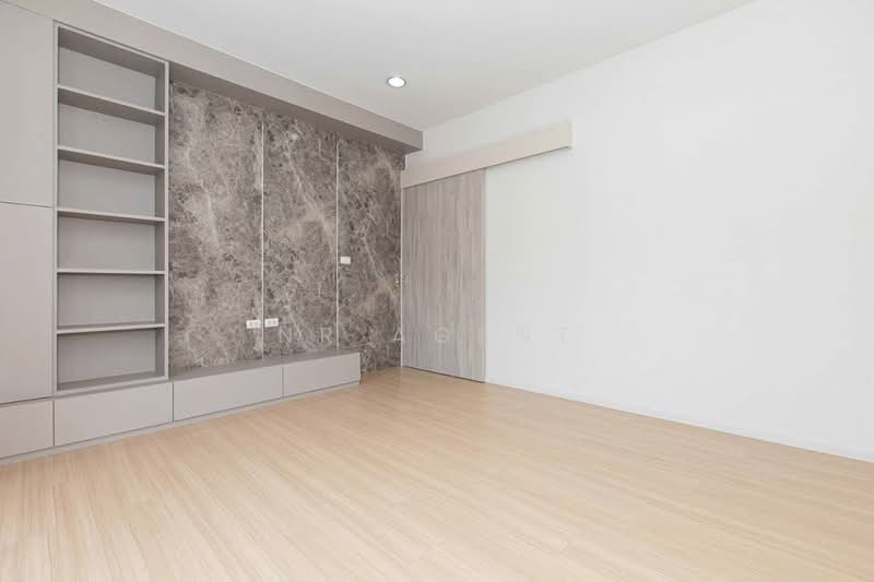Baan Klang Muang Sukhumvit 77, Bangkok, Soi On Nut 17, Suan Luang, Bangkok, 3 Bedrooms, 178 sqm, Townhouse For Sale, by NR AGENT, 500470779 - DDproperty.com