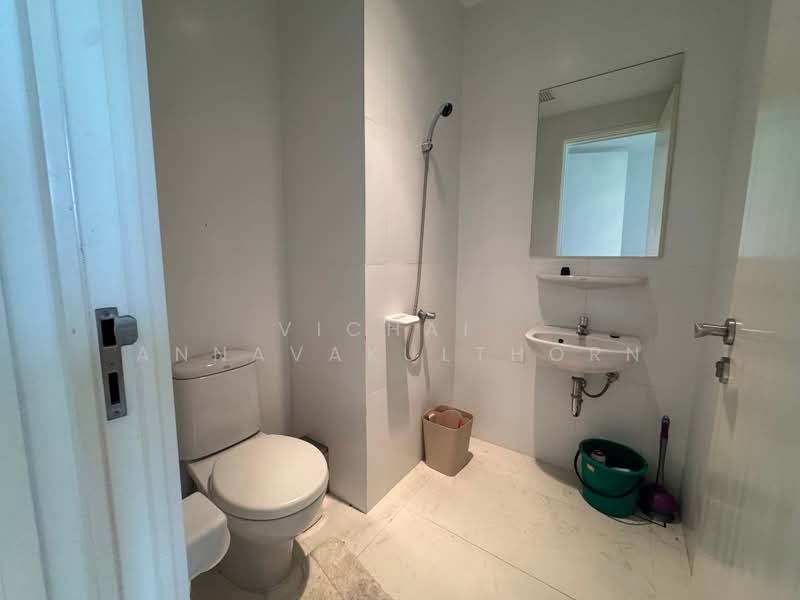D.S. Tower 2 Sukhumvit 39, Bangkok, Soi Sukhumvit 39, Khlong Tan Nua, Watthana, Bangkok, 3 Bedrooms, 150 sqm, Condo For Rent, by Vichai Annavakulthorn, 500470785 - DDproperty.com