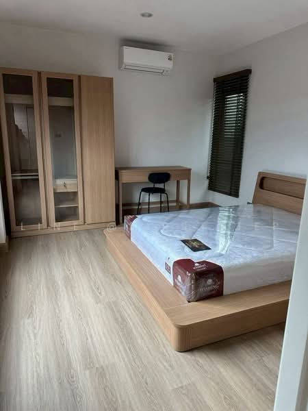 Baan Ninya Krungthepkreetha-Motorway, Bangkok, Khlong Song Ton Nun, Lat Krabang, Bangkok, 4 Bedrooms, 316 sqm, Single Detached House For Rent, by LINE @firststep, 500470788 - DDproperty.com