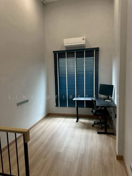 Baan Ninya Krungthepkreetha-Motorway, Bangkok, Khlong Song Ton Nun, Lat Krabang, Bangkok, 4 Bedrooms, 316 sqm, Single Detached House For Rent, by LINE @firststep, 500470788 - DDproperty.com
