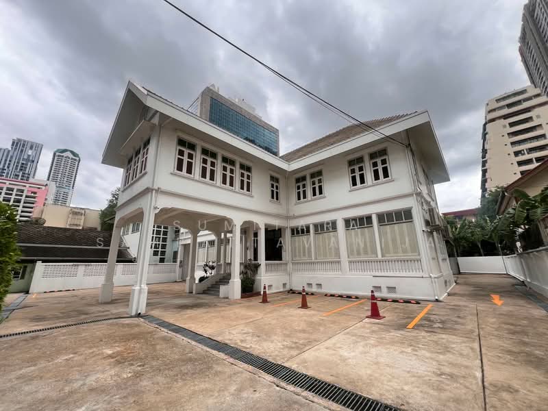 space for rent Sathorn Silom Bangrak, Bangkok, Silom, Bang Rak, Bangkok, , 400 sqm, Retail Space For Rent, by Sumitara Sampattavanija, 500470797 - DDproperty.com
