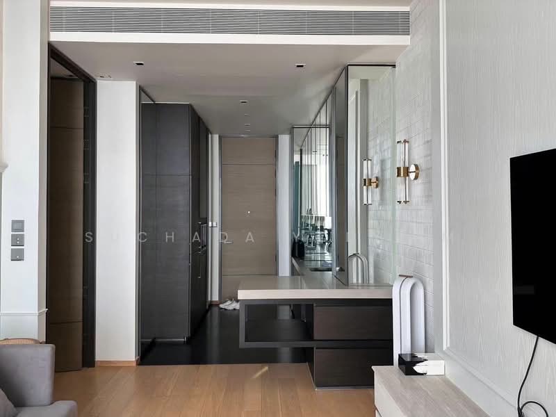 28 Chidlom, Bangkok, 28 Chit Lom Alley, Lumphini, Pathum Wan, Bangkok, 1 Bedroom, 44 sqm, Condo For Sale, by Suchada Yodyiem, 500470805 - DDproperty.com