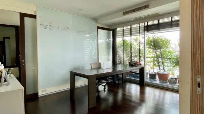 NOBLE LITE (โนเบิล ไลท์), กรุงเทพ, 46 ซอยอารีย์ 1 ถนนพหลโยธิน, สามเสนใน, พญาไท, กรุงเทพ, 111 ตร.ม., คอนโด ขาย, โดย Suchada Yodyiem, 500470806 - DDproperty.com