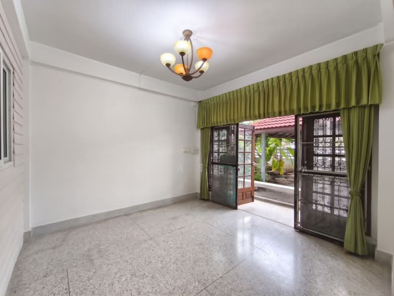 Wichit Nakhon 2, Bangkok, Rama 2 Road, Bangmot, Chom Thong, Bangkok, 5 Bedrooms, 320 sqm, Townhouse For Sale, by ณัฐยา ศิริฐานนท์, 500470816 - DDproperty.com