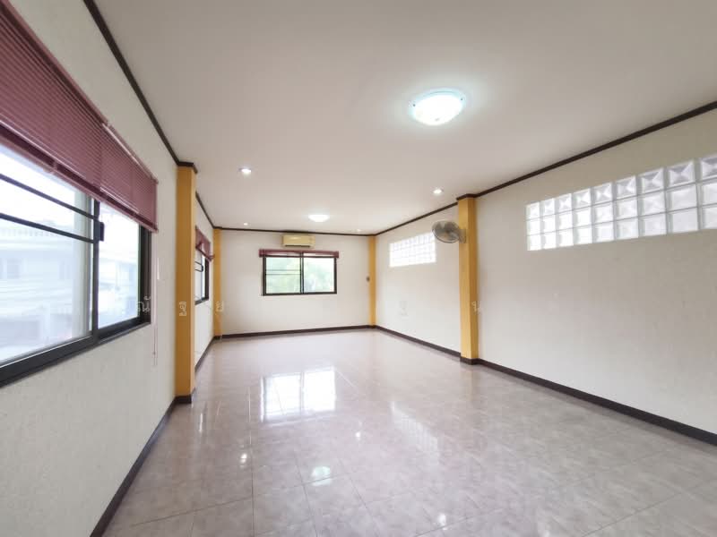 Wichit Nakhon 2, Bangkok, Rama 2 Road, Bangmot, Chom Thong, Bangkok, 5 Bedrooms, 320 sqm, Townhouse For Sale, by ณัฐยา ศิริฐานนท์, 500470816 - DDproperty.com