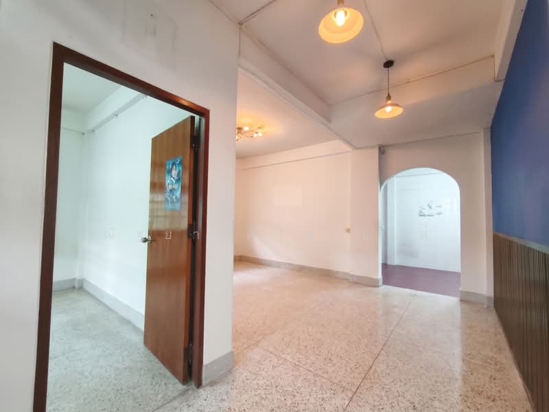 Wichit Nakhon 2, Bangkok, Rama 2 Road, Bangmot, Chom Thong, Bangkok, 5 Bedrooms, 320 sqm, Townhouse For Sale, by ณัฐยา ศิริฐานนท์, 500470816 - DDproperty.com
