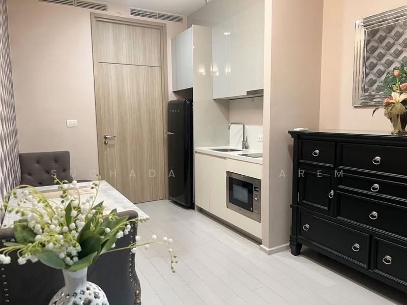 Noble Ploenchit, Bangkok, 1035 Ploenchit  Road, Lumphini, Pathum Wan, Bangkok, 1 Bedroom, 45 sqm, Condo For Rent, by Suchada Panyarem, 500470827 - DDproperty.com