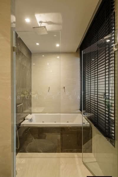 ASHTON Silom, Bangkok, 166 Silom Road, Bang Rak, Bangkok, 2 Bedrooms, 72 sqm, Condo For Rent, by Komkrit Arunvessased, 500470834 - DDproperty.com