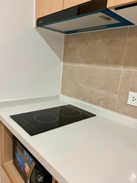 Regal Srinakarin 40, Bangkok, Soi Supapong 3 Yak 8 Srinakarin Road, Nong Bon, Prawet, Bangkok, 2 Bedrooms, 53 sqm, Condo For Rent, by Agentbkk, 500470849 - DDproperty.com
