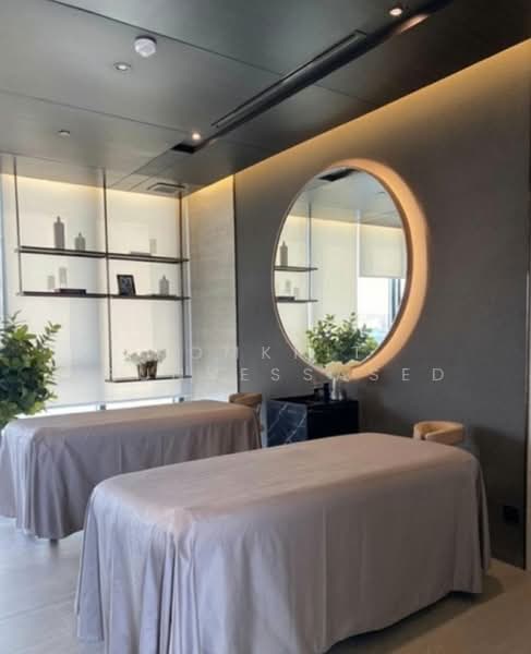 The Crest Park Residences, Bangkok, 1198 Phahonyothin Road, Jom Phon, Chatuchak, Bangkok, 1 Bedroom, 31 sqm, Condo For Sale, by Komkrit Arunvessased, 500470853 - DDproperty.com