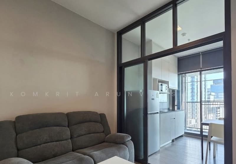 Whizdom Avenue Ratchada-Ladprao, Bangkok, Ladprao Road, Jom Phon, Chatuchak, Bangkok, 1 Bedroom, 31 sqm, Condo For Rent, by Komkrit Arunvessased, 500470855 - DDproperty.com