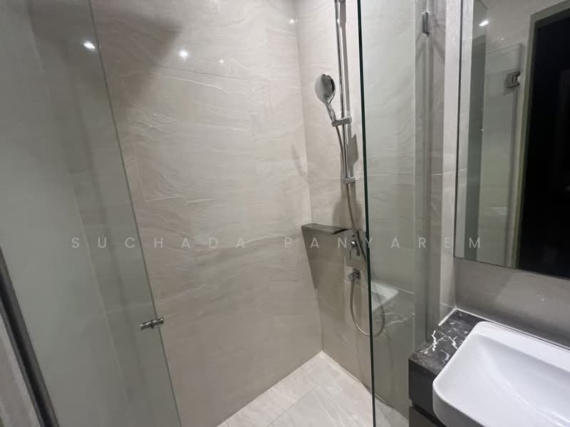 ASHTON Silom, Bangkok, 166 Silom Road, Bang Rak, Bangkok, 1 Bedroom, 30 sqm, Condo For Rent, by Suchada Panyarem, 500470866 - DDproperty.com