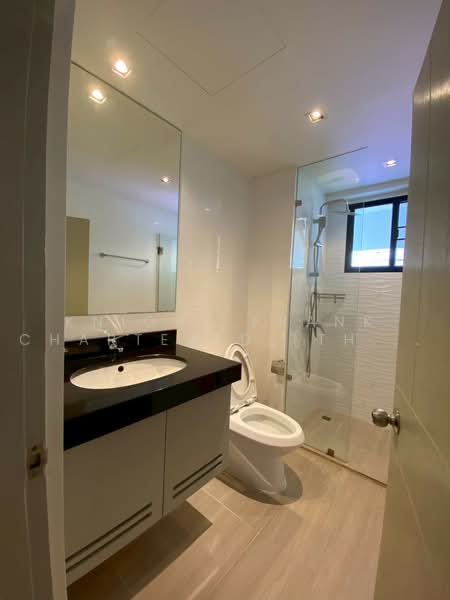 Villa Bajaj, Bangkok, Soi Sukhumvit 19, Khlongtoei Nua, Watthana, Bangkok, 3 Bedrooms, 240 sqm, Condo For Rent, by Knight Frank Chartered (Thailand) Co.,Ltd, 500470878 - DDproperty.com