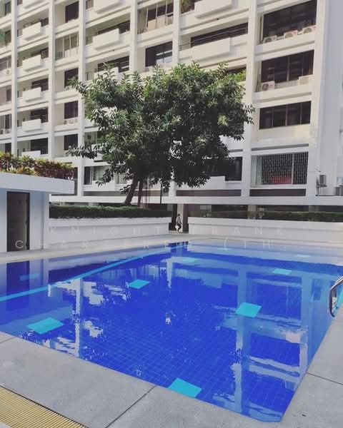 Villa Bajaj, Bangkok, Soi Sukhumvit 19, Khlongtoei Nua, Watthana, Bangkok, 3 Bedrooms, 240 sqm, Condo For Rent, by Knight Frank Chartered (Thailand) Co.,Ltd, 500470878 - DDproperty.com