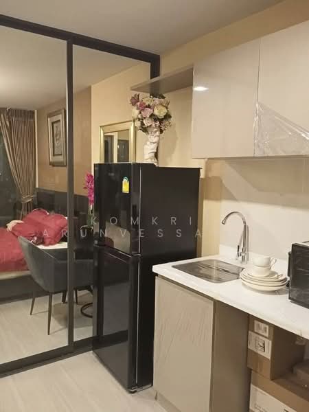 Life Ladprao, Bangkok, 992 Ladprao Road, Jom Phon, Chatuchak, Bangkok, 1 Bedroom, 29 sqm, Condo For Rent, by Komkrit Arunvessased, 500470881 - DDproperty.com