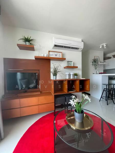 Voque Sukhumvit 16, Bangkok, Soi Sukhumvit 16, Khlong Toei, Bangkok, 1 Bedroom, 39 sqm, Condo For Rent, by Komkrit Arunvessased, 500470886 - DDproperty.com