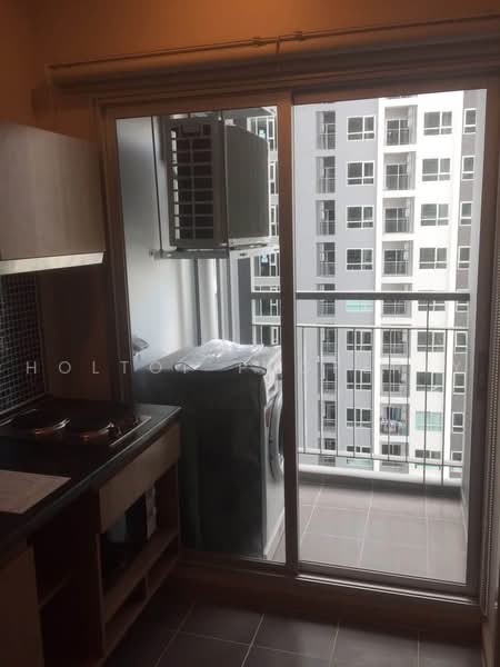 The Tempo Grand Sathorn-Wutthakat, Bangkok, Ratchaphruek Road, Bangko, Chom Thong, Bangkok, 1 Bedroom, 30 sqm, Condo For Rent, by Holtop Property, 500470890 - DDproperty.com