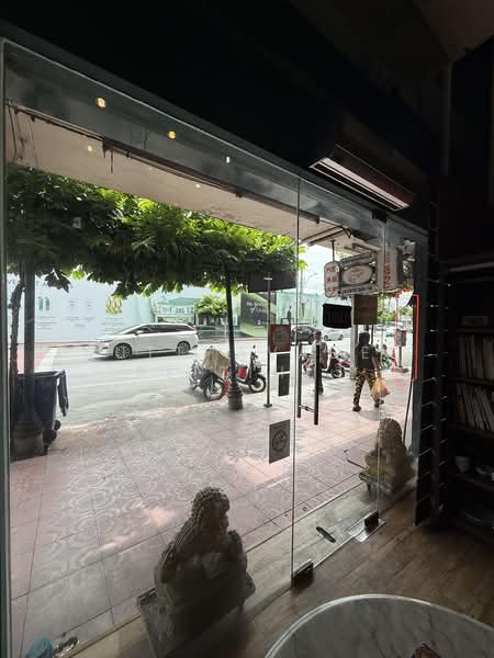 เซ้งด่วน คาแฟ่ดัง ถนนเยาวราช, กรุงเทพ, เยาวราช, สัมพันธวงศ์, กรุงเทพ, 232 ตร.ม., ตึกแถว-อาคารพาณิชย์ ให้เช่า, โดย Nutthavadee Kittihut, 500470900 - DDproperty.com