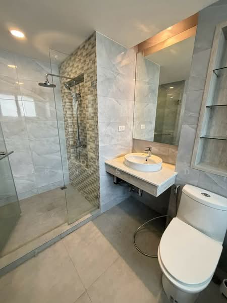 The Avenue Sukumvit 61, Bangkok, Sukhumvit 61, Khlong Tan Nua, Watthana, Bangkok, 3 Bedrooms, 192 sqm, Condo For Rent, by Komkrit Arunvessased, 500470903 - DDproperty.com