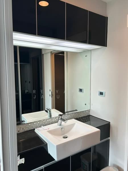 The Crest Sukhumvit 34, Bangkok, 778 Sukhumvit Road, Khong Tan, Khlong Toei, Bangkok, 1 Bedroom, 38 sqm, Condo For Sale, by Preeyapohn Jatuchai, 500470922 - DDproperty.com