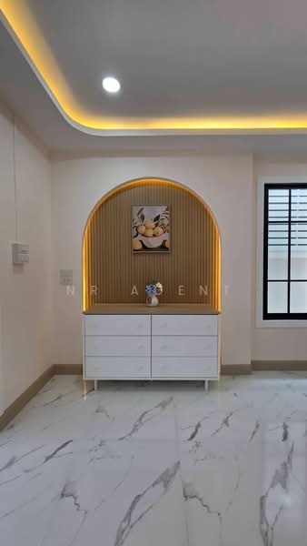 Lumpini-Bang Bua Thong, Nonthaburi, Phimonrat, Bang Bua Thong, Nonthaburi, 3 Bedrooms, 101 sqm, Townhouse For Sale, by NR AGENT, 500470928 - DDproperty.com