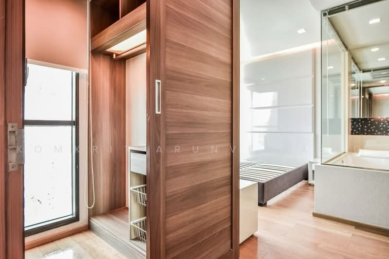 The Address Sathorn, Bangkok, 98 Sathorn Nua Road, Silom, Bang Rak, Bangkok, 2 Bedrooms, 80 sqm, Condo For Rent, by Komkrit Arunvessased, 500470933 - DDproperty.com
