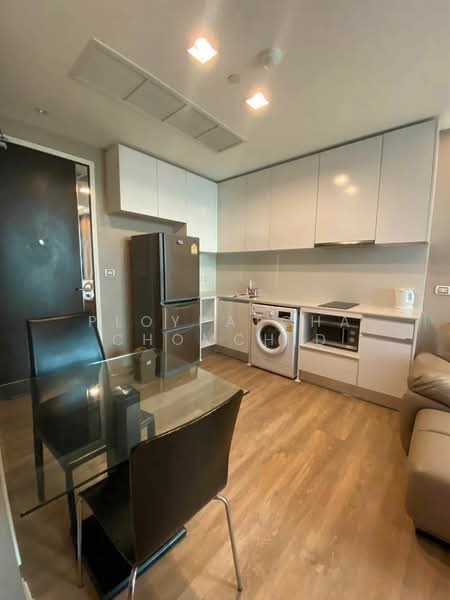 Equinox Phahol Vibha, Bangkok, 345 Paholyothin Road, Jom Phon, Chatuchak, Bangkok, 2 Bedrooms, 63 sqm, Condo For Rent, by Ploypatcha Chomchid, 500470943 - DDproperty.com