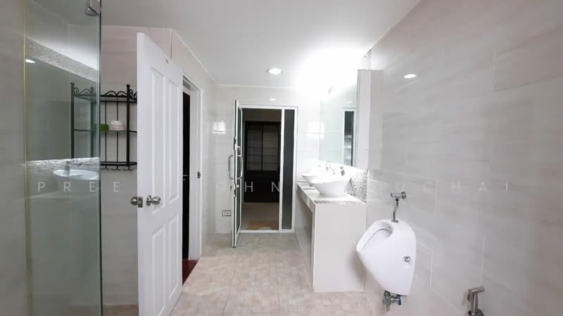 undefined, Bangkok, Suan Luang, Bangkok, 5 Bedrooms, 300 sqm, Single Detached House For Sale, by Preeyapohn Jatuchai, 500470944 - DDproperty.com