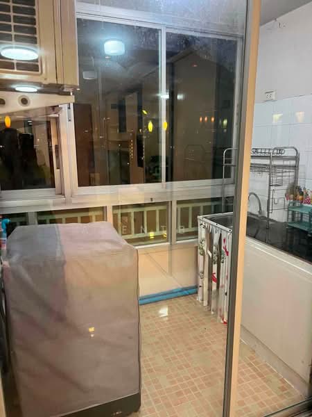 Ratchada City 18 Condominium, Bangkok, Soi 18, Ratchadaphisek Road, Samsen Nok, Huai Khwang, Bangkok, Studio, 30 sqm, Condo For Rent, by Agentbkk, 500470950 - DDproperty.com