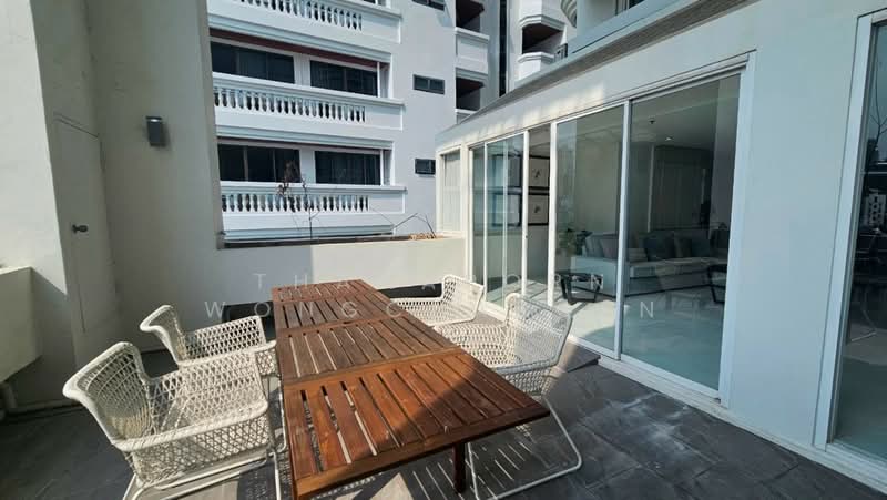 Crystal Garden, Bangkok, 217 Sukhumvit 4 Alley, Khlong Toei, Bangkok, 2 Bedrooms, 220 sqm, Condo For Sale, by Thanaporn Wongcharoen, 500470951 - DDproperty.com
