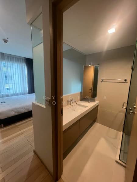 Siri At Sukhumvit, Bangkok, 902 Sukhumvit Road, Phra Kanong, Khlong Toei, Bangkok, 1 Bedroom, 52 sqm, Condo For Rent, by Ploypatcha Chomchid, 500470958 - DDproperty.com