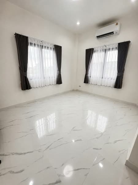 บ้านเดี่ยว อ่อนนุช 39 / ศรีนครินทร์ ซอย 24, Bangkok, Suan Luang, Bangkok, 4 Bedrooms, 260 sqm, Single Detached House For Sale, by NR AGENT, 500470980 - DDproperty.com