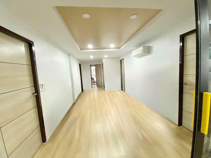 Resorta Yen-Akat, Bangkok, 270 87 Soi Amon, Chong Nonsi, Yan Nawa, Bangkok, 5 Bedrooms, 161 sqm, Condo For Sale, by Suchada Yodyiem, 500471005 - DDproperty.com