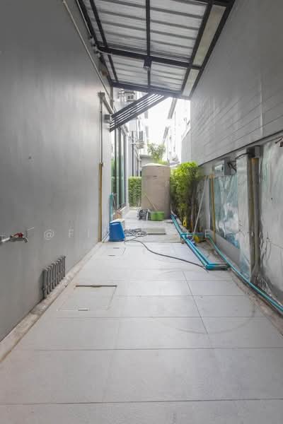 Baan Klang Muang Classe Ekkamai-Ramintra, Bangkok, Sukhonthasawat Road, Lat Phrao, Bangkok, 4 Bedrooms, 241 sqm, Single Detached House For Rent, by LINE @firststep, 500471006 - DDproperty.com